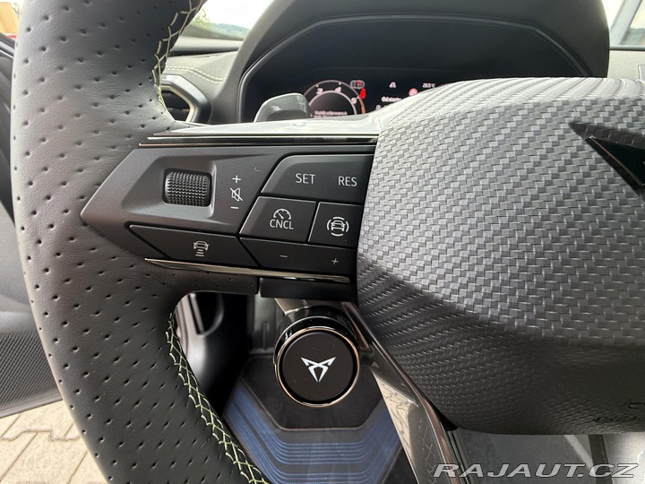 Cupra Formentor 2.0TDI TRIBE 150k DSG ZÁR 2026
