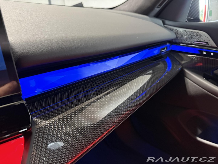BMW M5 ULTIMATE FROZEN DEEP KARB 2026