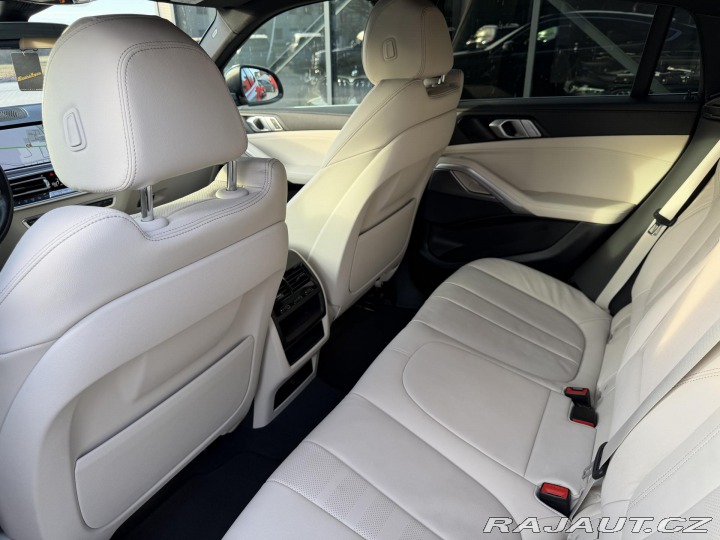 BMW X6 30XD 210kW LASER TZ R20 C 2022