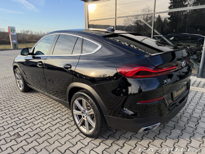 BMW X6 30XD 210kW LASER TZ R20 C 2022