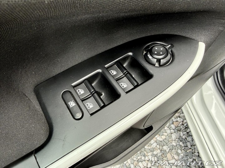 Alfa Romeo Giulietta 1,75 TBi REZERVACE 2014