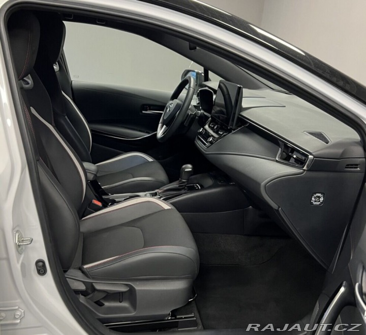 Toyota Corolla 2.0 Hybrid AT GR SPORT DY 2023