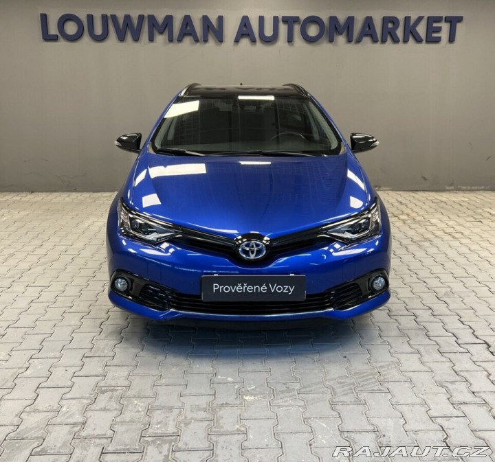 Toyota Auris 1.8 Hybrid AT SELECTION 2018