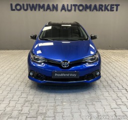 Toyota Auris 1.8 Hybrid AT SELECTION 2018