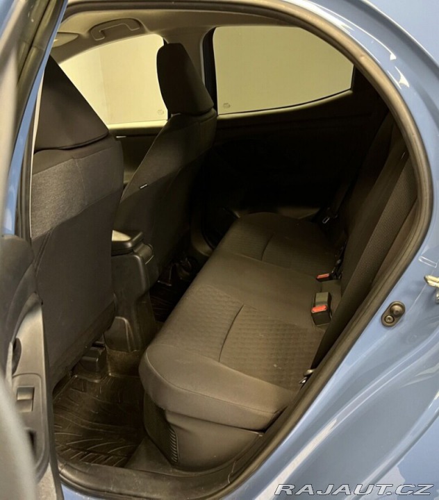 Toyota Yaris 1.5 Hybrid AT COMFORT STY 2021