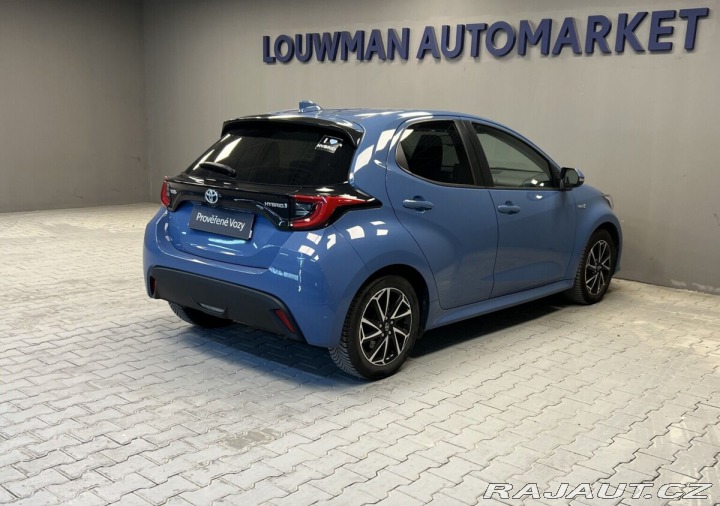 Toyota Yaris 1.5 Hybrid AT COMFORT STY 2021