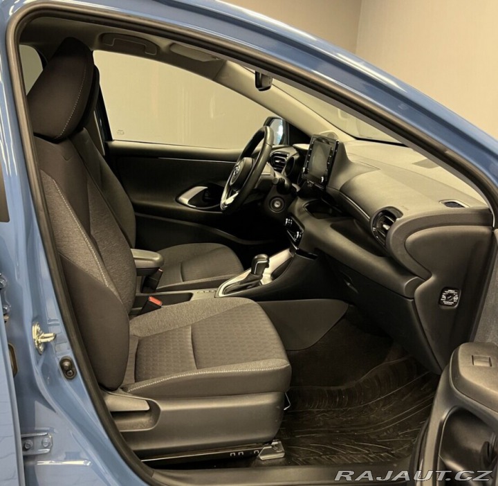 Toyota Yaris 1.5 Hybrid AT COMFORT STY 2021