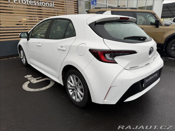 Toyota Corolla 1,8 HB AT COMFORT TECH 2024