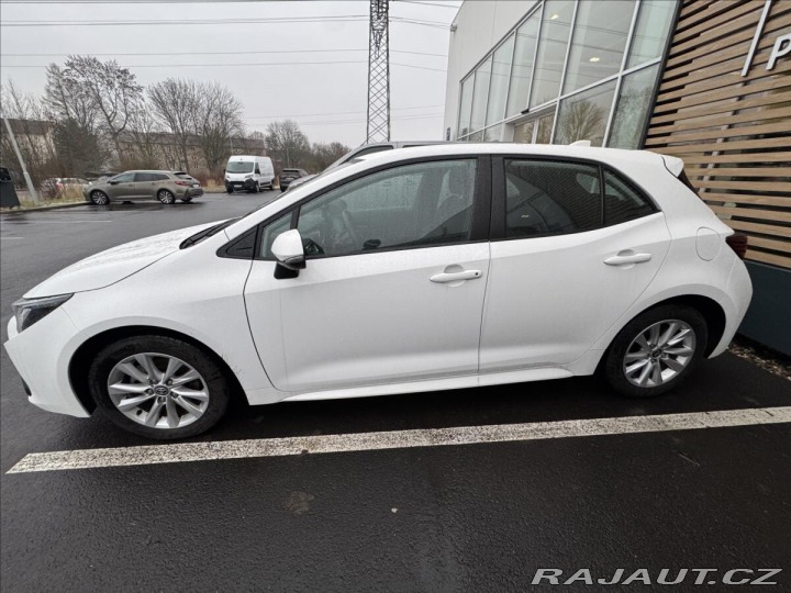 Toyota Corolla 1,8 HB AT COMFORT TECH 2024