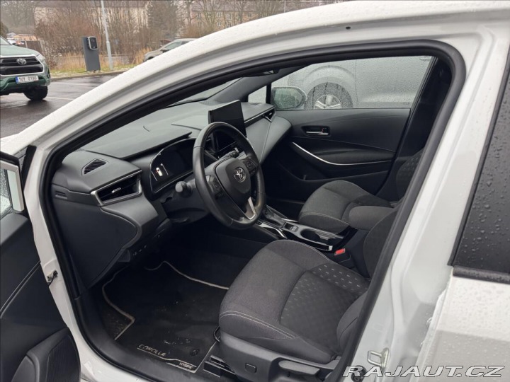 Toyota Corolla 1,8 HB AT COMFORT TECH 2024