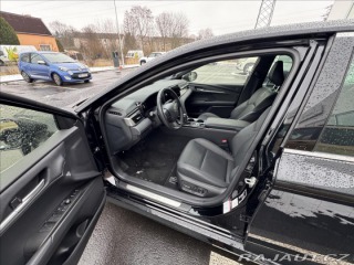 Toyota Camry 2,5 EXECUTIVE 2024