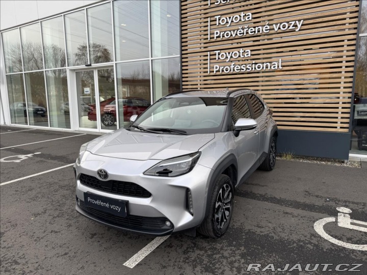 Toyota Yaris Cross 1,5 AT STYLE 2024