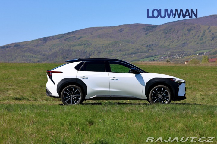 Toyota bZ4X BEV EXECUTIVE AWD 2025