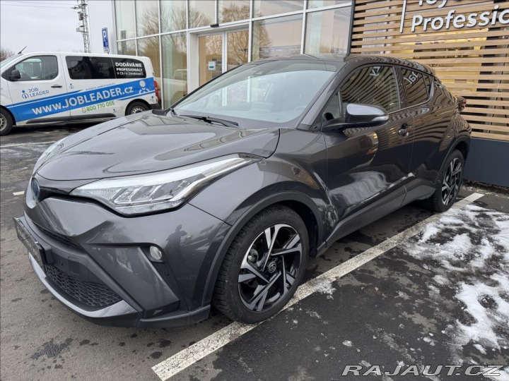 Toyota C-HR 1,8 STYLE 2023