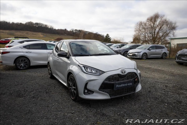 Toyota Yaris 1,5 AT GR SPORT 2022