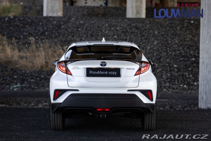 Toyota C-HR 1,8 AT STYLE 2023