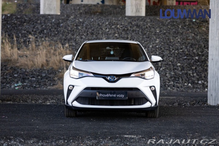 Toyota C-HR 1,8 AT STYLE 2023