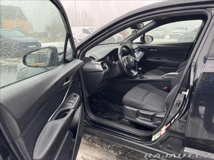 Toyota C-HR 1,2 ACTIVE 2017