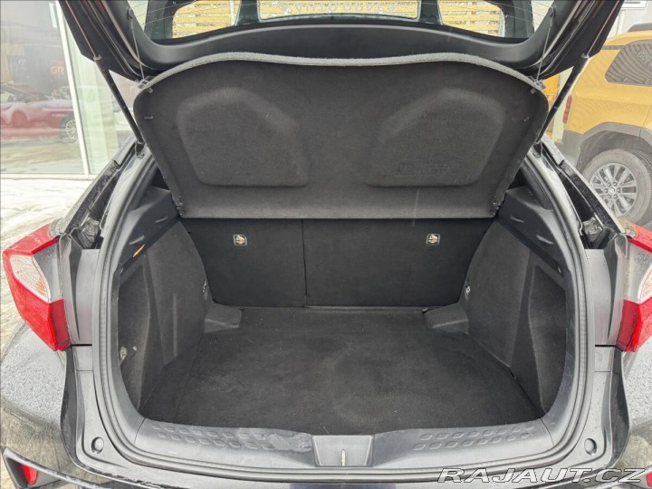 Toyota C-HR 1,2 ACTIVE 2017