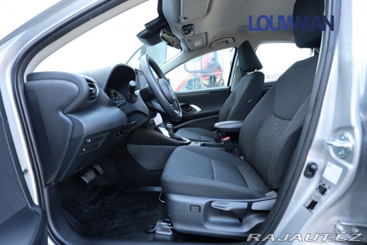 Toyota Yaris 1.5L HEV CVT Comfort 2024