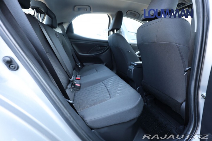 Toyota Yaris 1.5L HEV CVT Comfort 2024