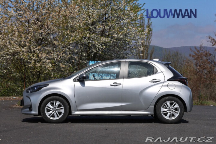 Toyota Yaris 1.5L HEV CVT Comfort 2024