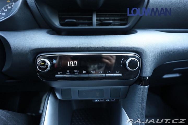 Toyota Yaris 1.5L HEV CVT Comfort 2024