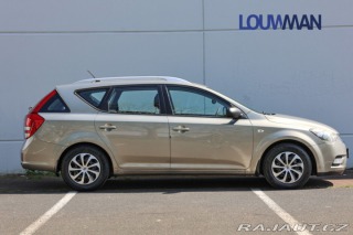 Kia Ceed  2012