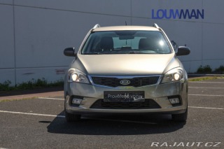 Kia Ceed  2012