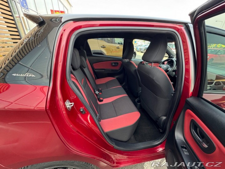 Toyota Yaris SELECTION 2019
