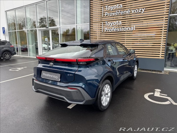 Toyota C-HR 1,8 AT COMFORT 2025