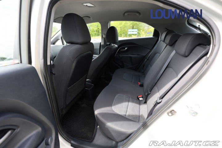 Kia Rio 1.4 DOHC 2011