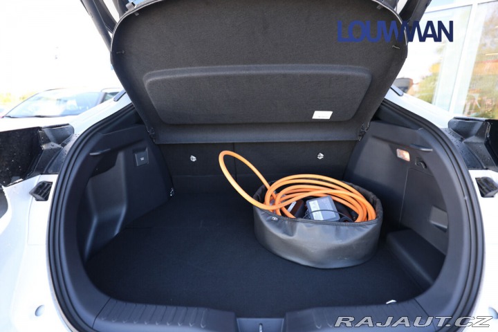 Toyota C-HR PHEV EXECUTIVE 2025