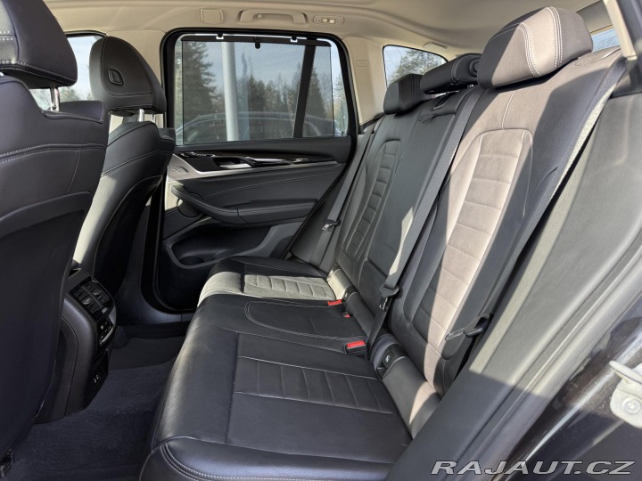 BMW X3 30XD 210kW LASER PANORAMA 2022