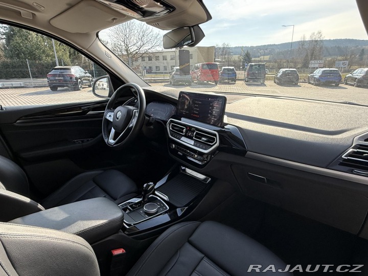 BMW X3 30XD 210kW LASER PANORAMA 2022