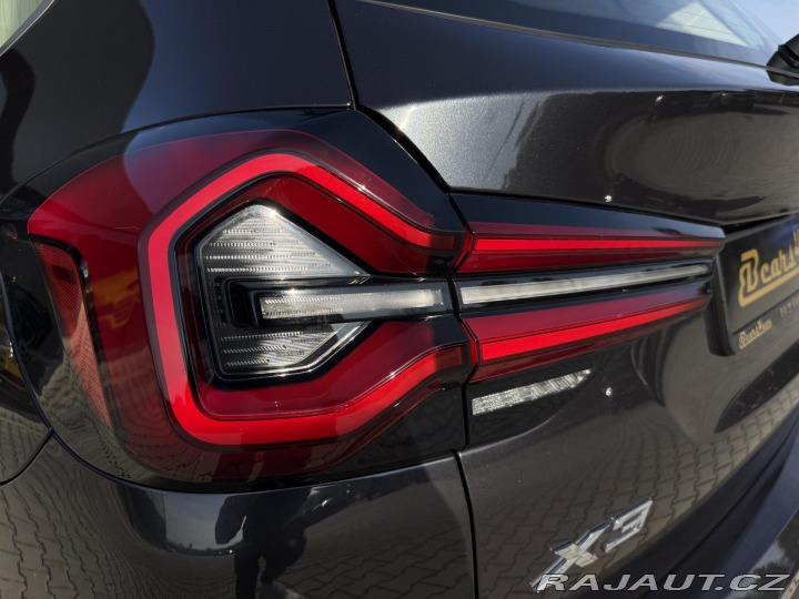 BMW X3 30XD 210kW LASER PANORAMA 2022