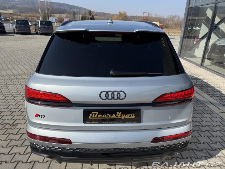 Audi Q7 50TDI 210kW S-LINE 7MÍST 2025