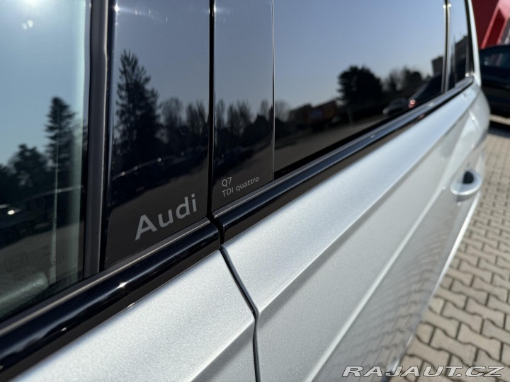 Audi Q7 50TDI 210kW S-LINE 7MÍST 2025