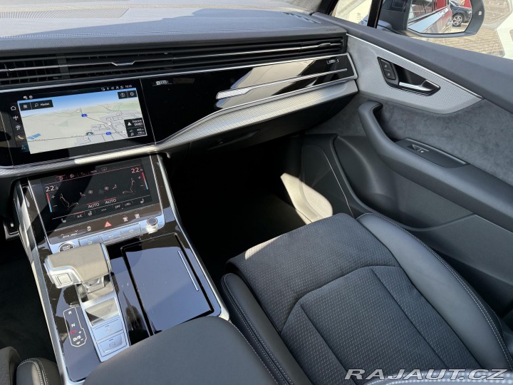 Audi Q7 50TDI 210kW S-LINE 7MÍST 2025