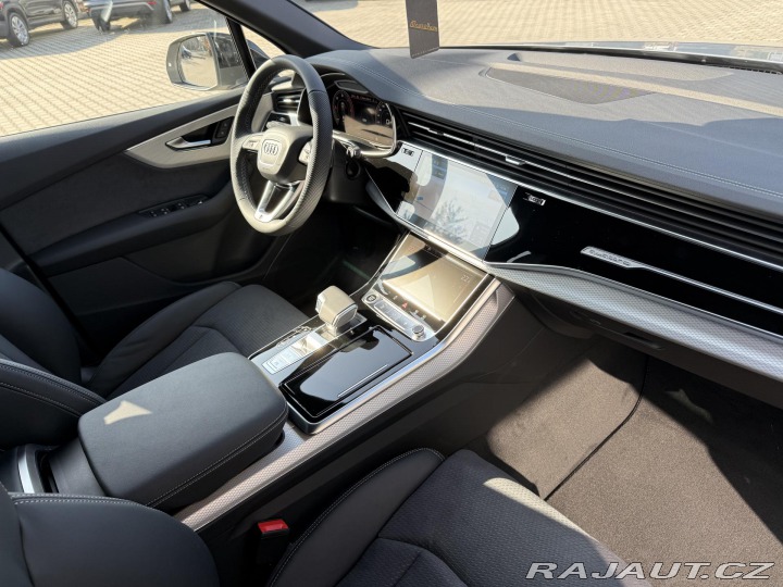 Audi Q7 50TDI 210kW S-LINE 7MÍST 2025