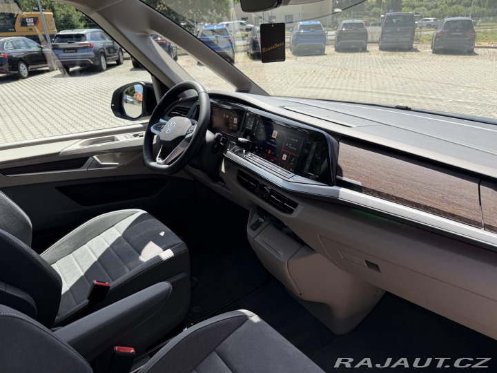 Volkswagen Multivan REZERVACE!!! 2026