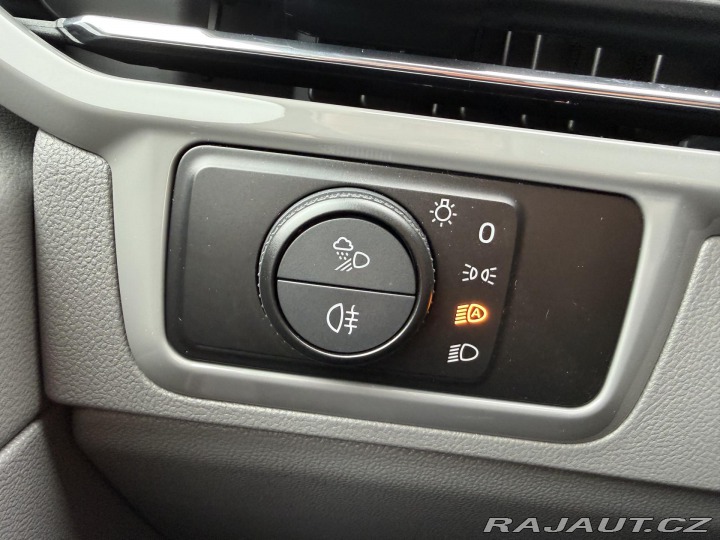 Volkswagen Caravelle 2.0TDI 125kW 8AUT DR ACC 2026