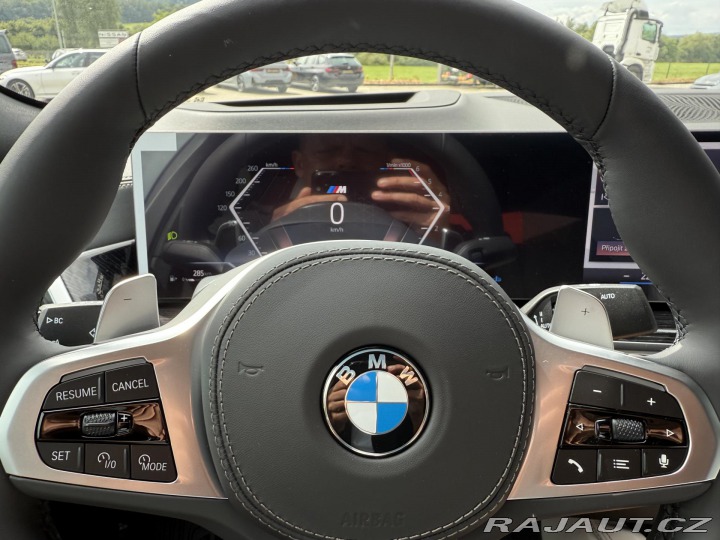 BMW X6 30XD 210kW M-PAKET VZDUCH 2026