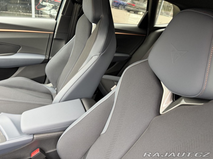 Cupra Terramar 2.0TSI 150kW 4WD R20 ZÁRU 2026
