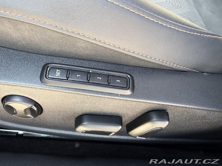 Cupra Leon VZ 2.0TSI 245kW 4X4 SP DS 2025
