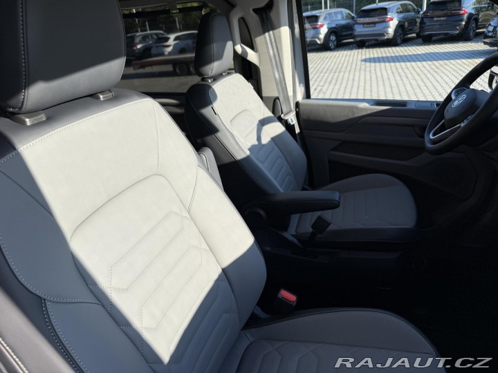 Volkswagen Caravelle 2.0TDI 125kW 8AUT DR ACC 2026