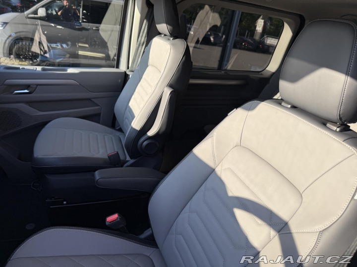 Volkswagen Caravelle 2.0TDI 125kW 8AUT DR ACC 2026