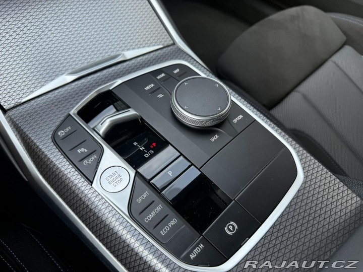 BMW 3 330i XDRIVE 180kW M-PAKET 2024