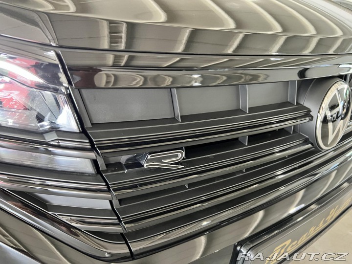 Volkswagen Touareg 3.0 TDI 210kW R-LINE EXCL 2024