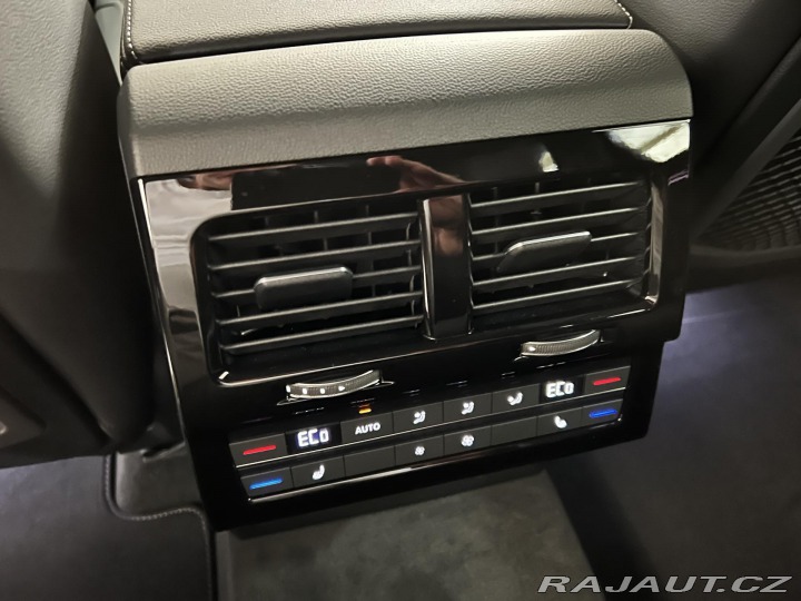 Volkswagen Touareg 3.0 TDI 210kW R-LINE EXCL 2024